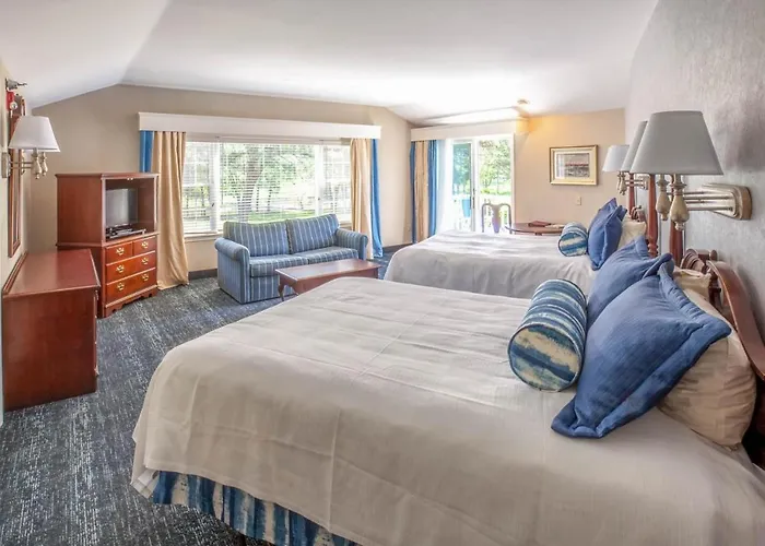 Blue Rock Resort