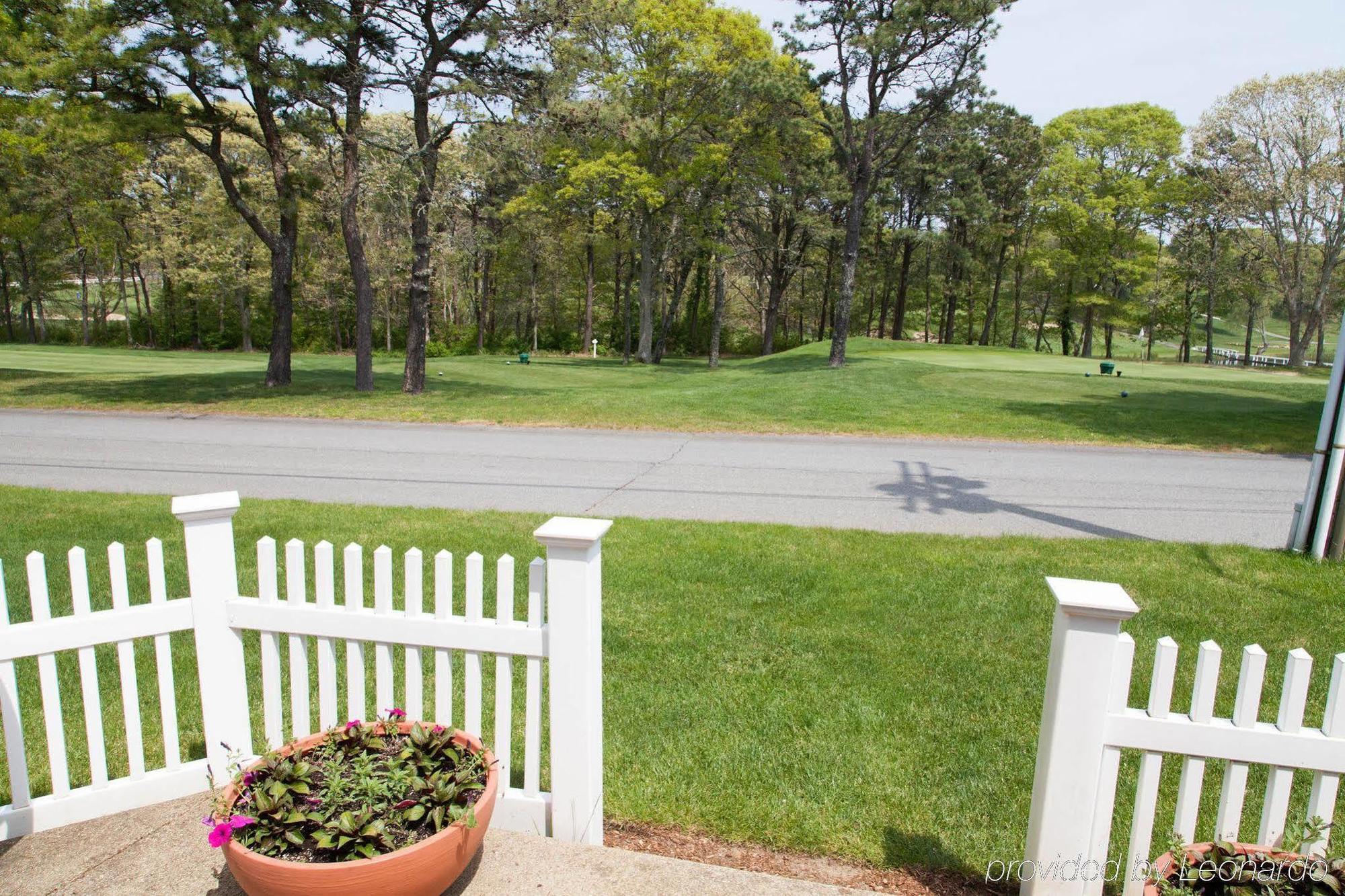 Blue Rock 3* South Yarmouth